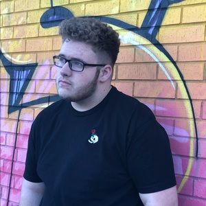 Meet your Posher, Cameron